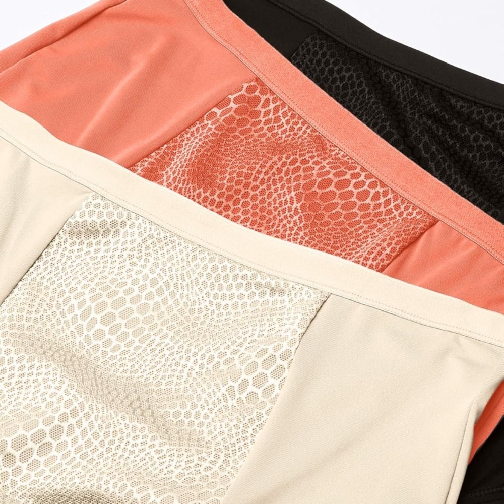 Warner's Women's Blissful Benefits microfiber panties, pack of 3. - Size M